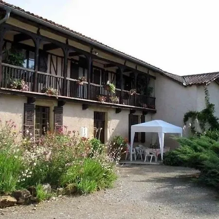Holiday home House Gentillou Barbast Mielan